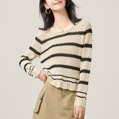 Contrast color striped loose long-sleeved base shirt top for women's spring clothes new thin hollow knitted blouse