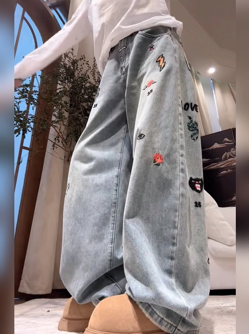2025 Snake New Embroidered Straight Jeans Women's Large Size High Waist Slimming Retro Washed Wide Legs Trendy