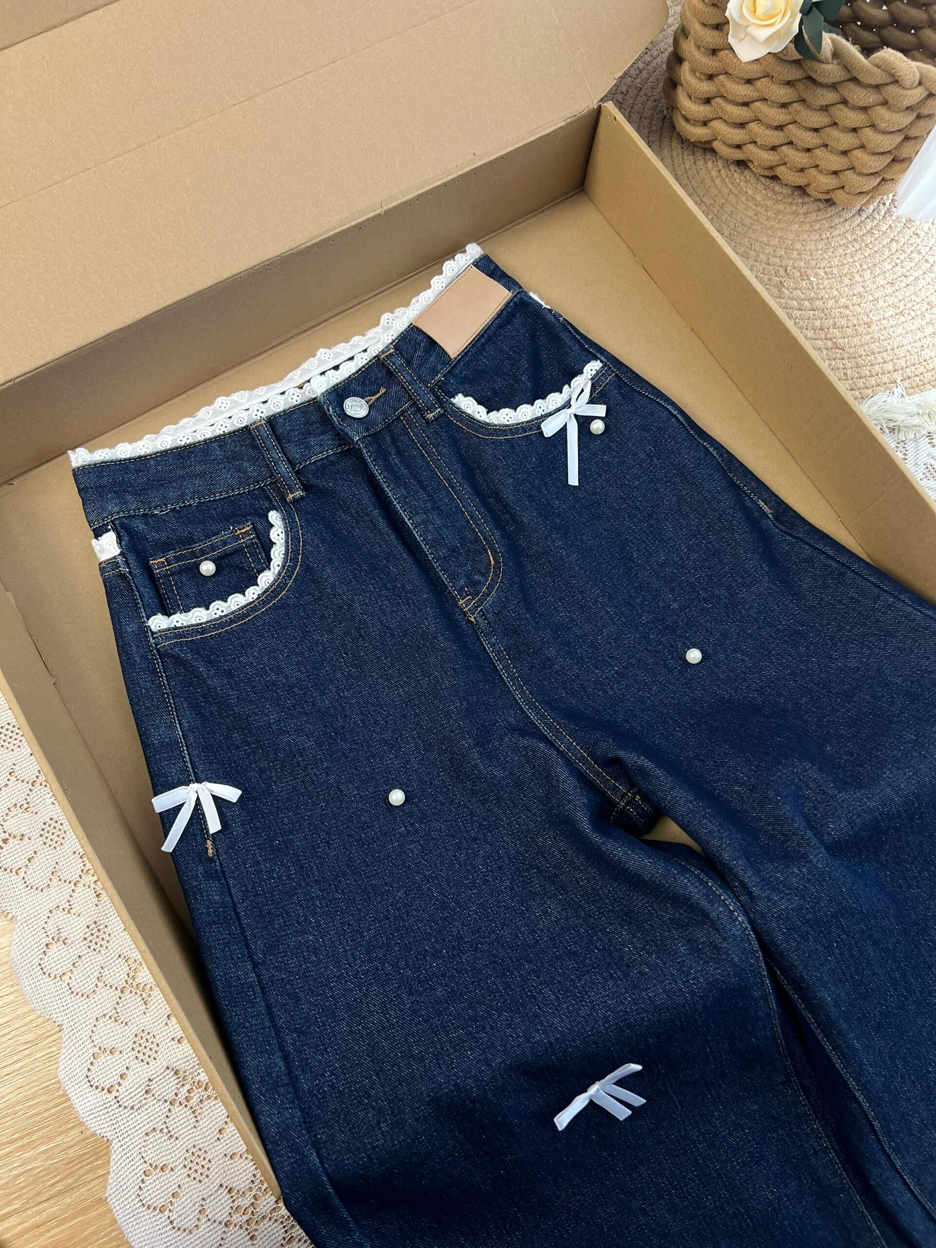 Sweet lace waist design straight jeans for women loose small slim pants