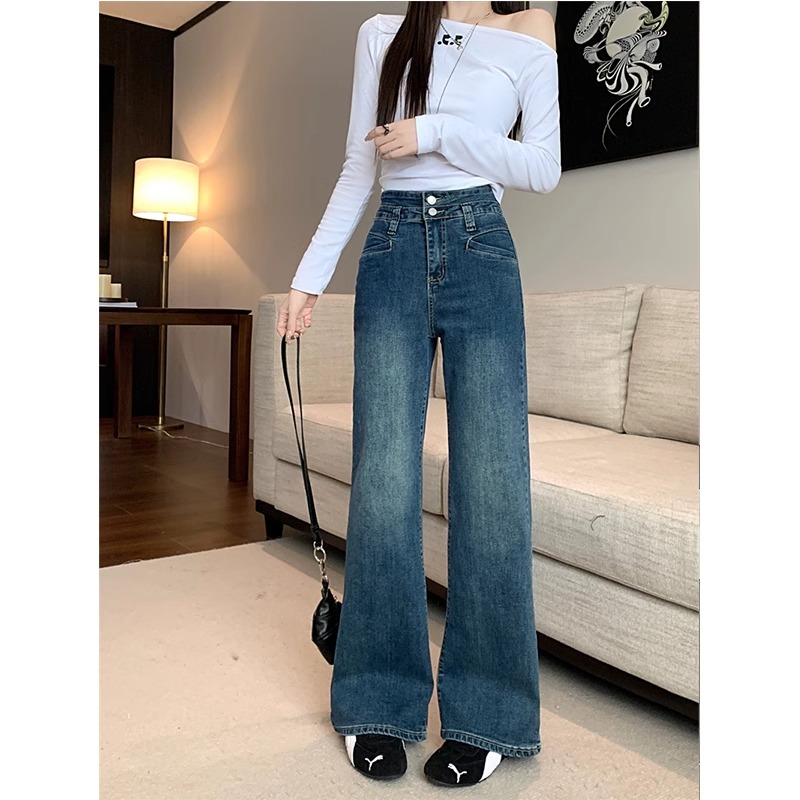 High-waisted, small-flare jeans in autumn new style, large-size fat girl mm hip-covering and making her look slimming and not sticking to her legs.
