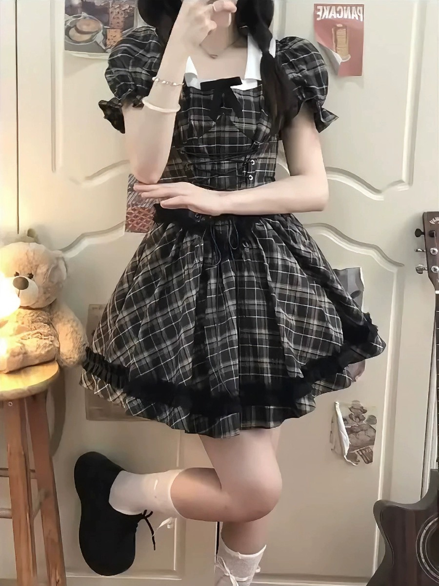 Sweet hot girl college style dress for women in summer retro puff sleeves escape princess skirt waist plaid puffy skirt
