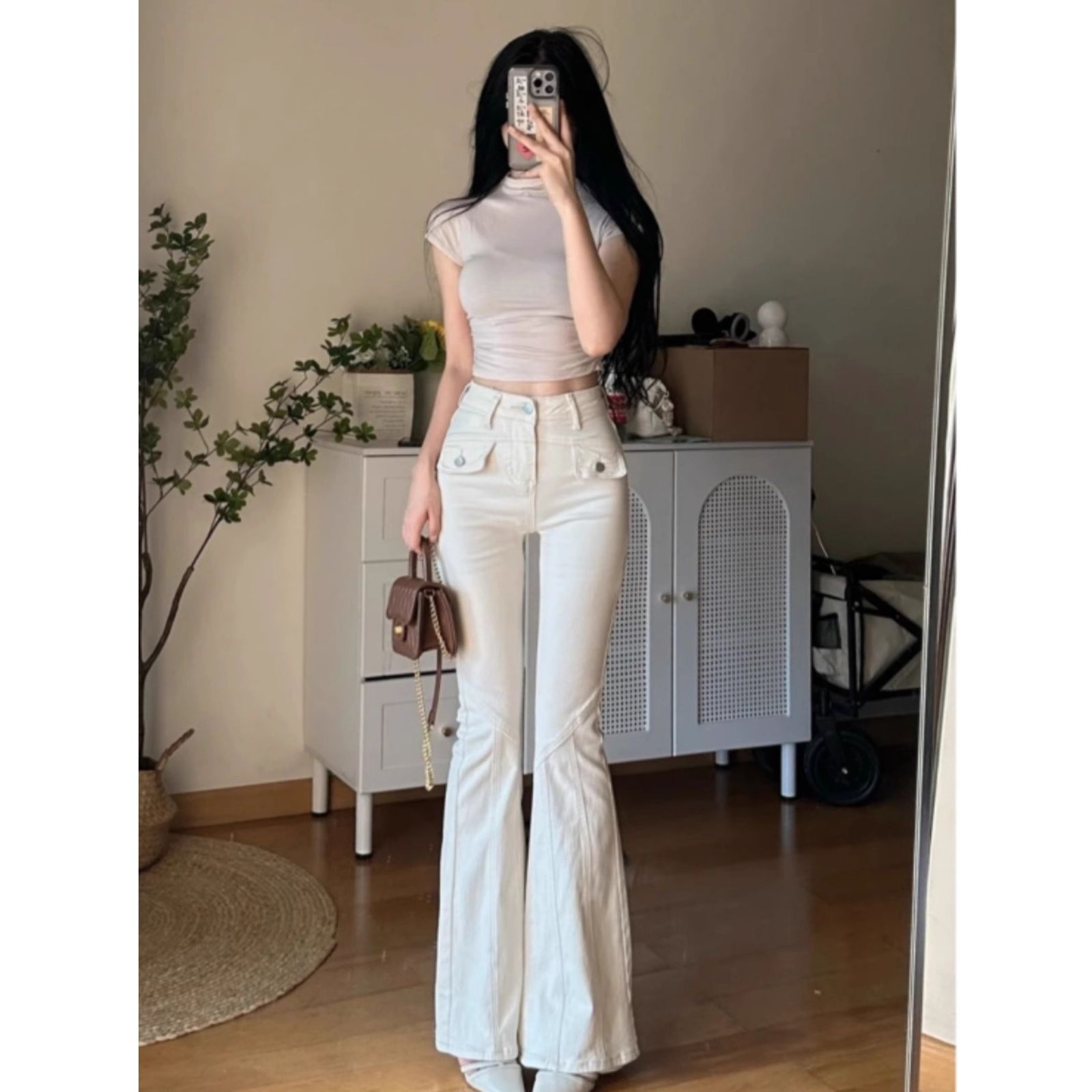 Off-white hot girl stretch high waist slightly flared jeans for women's spring and autumn new design to make them look slim and versatile bell-bottom pants