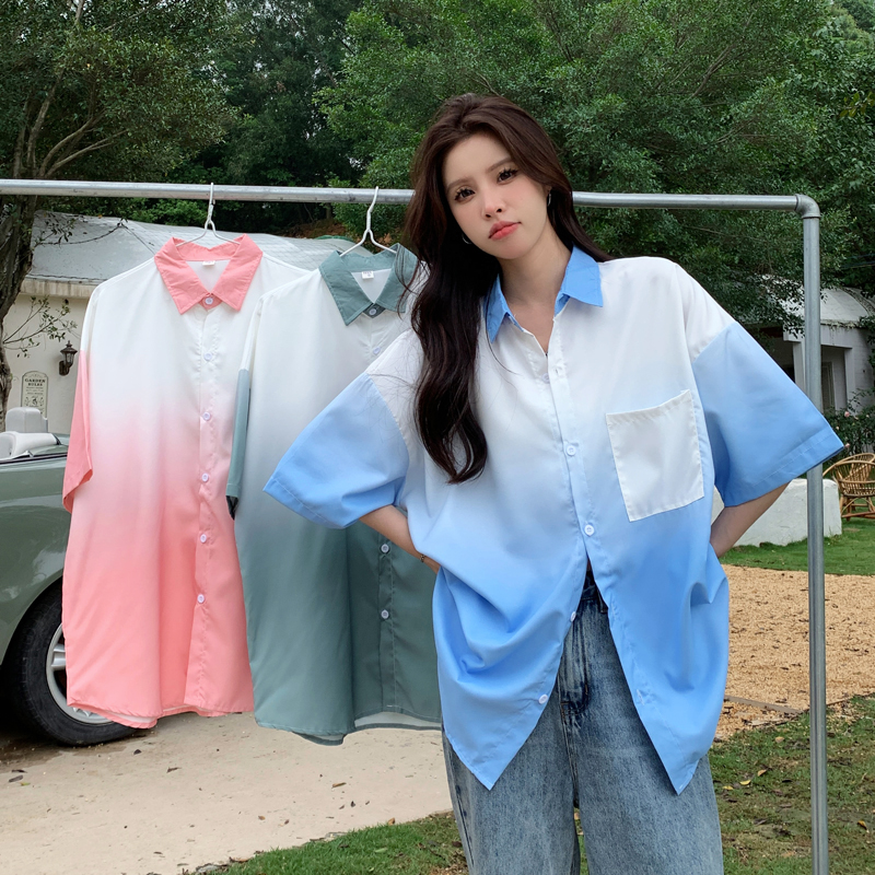 Summer niche design gradient short-sleeved shirt for women 2025 new small fresh and versatile couple shirt cardigan trendy