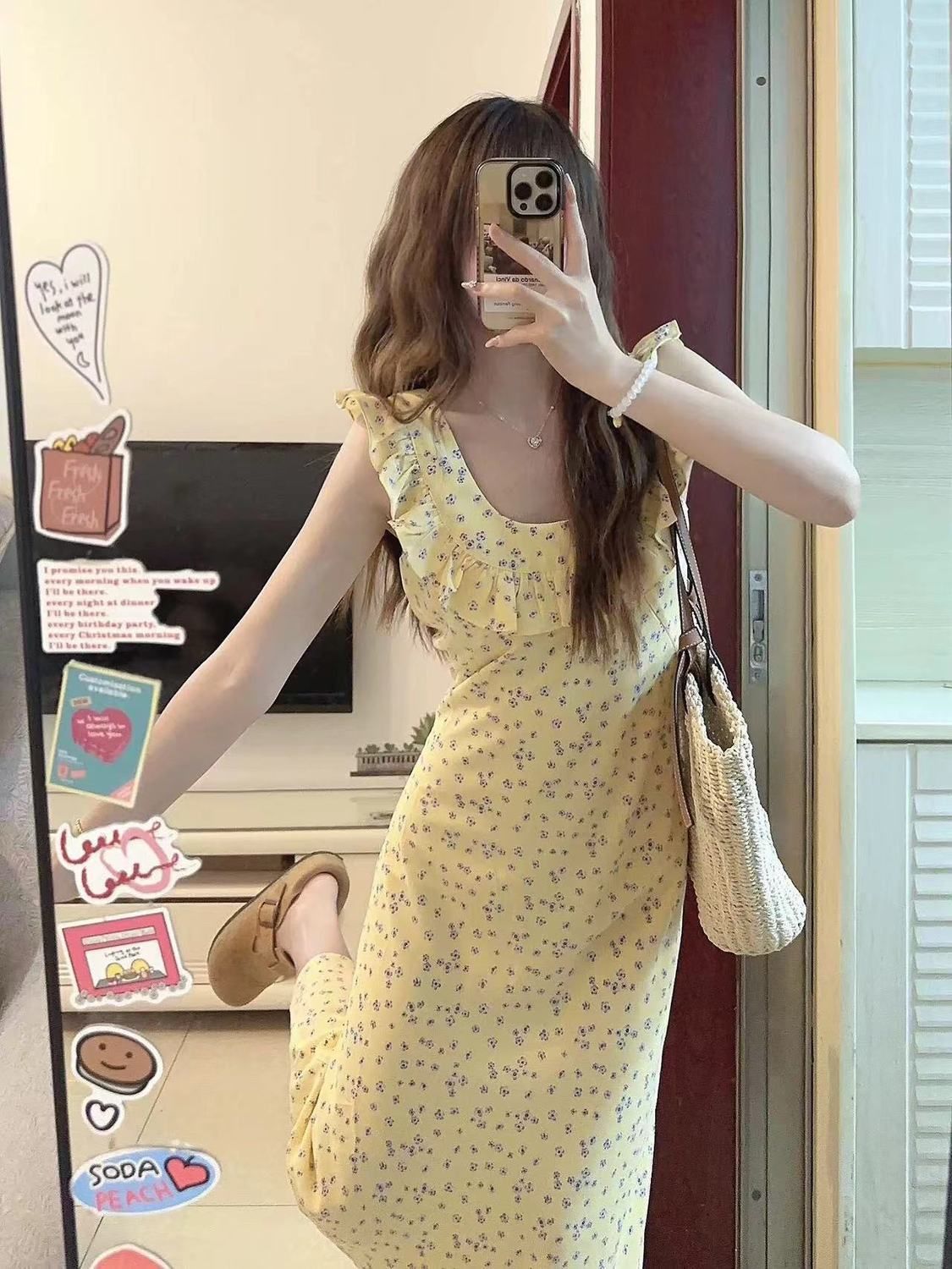 French retro floral dress mid-length temperament vacation square collar ruffled skirt women's summer new long skirt