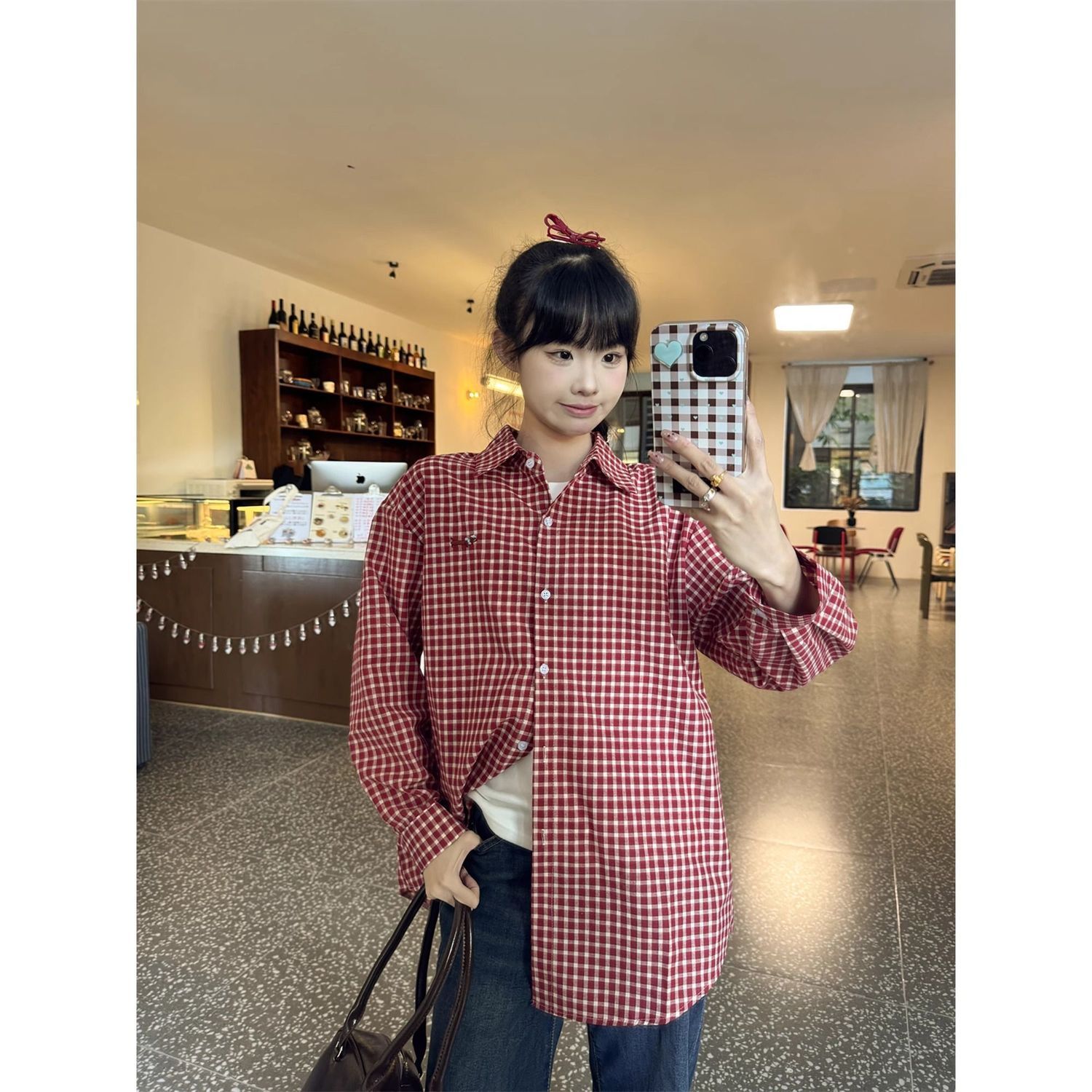 Red chic plaid shirt for women in autumn and winter 2025 new lapel shirt for Hong Kong style retro chic top for women