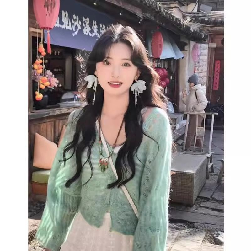 2025 early spring vacation style green hollow thin sweater cardigan