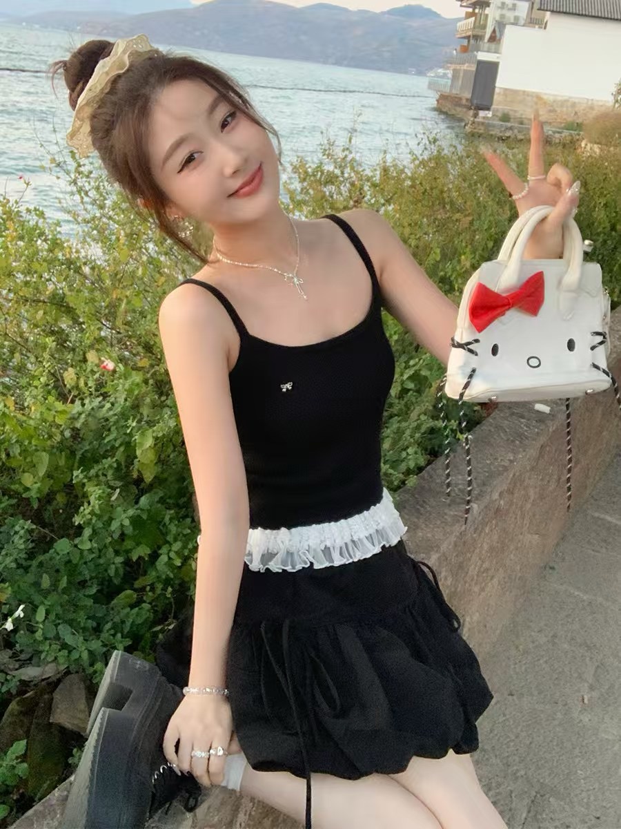 蘇三三 疊穿蕾絲小吊帶女內搭2025新款藍色羊毛針織背心打底上衣