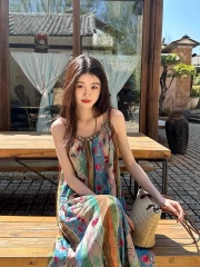 吊帶連衣裙2025夏季新款復古風碎花度假氣質無袖小個子長裙子女