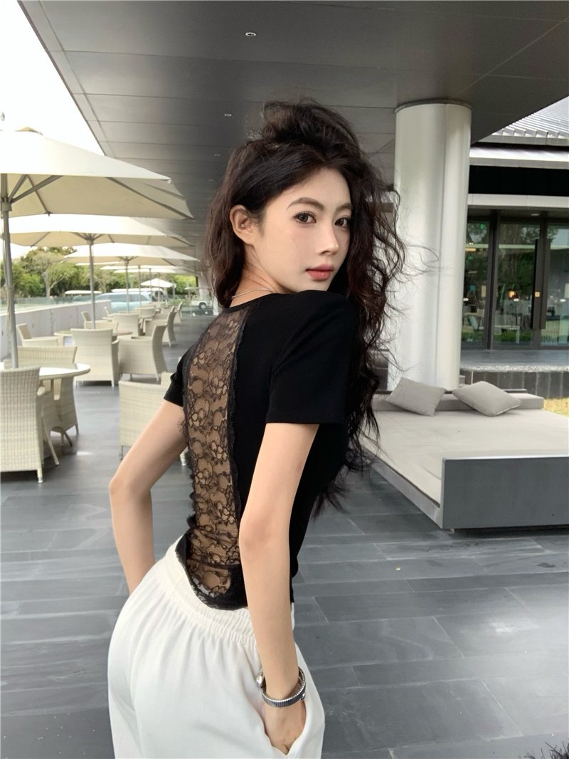 實拍~後背鏤空蕾絲甜辣上衣女修身顯瘦設計感夏季新款正肩t恤