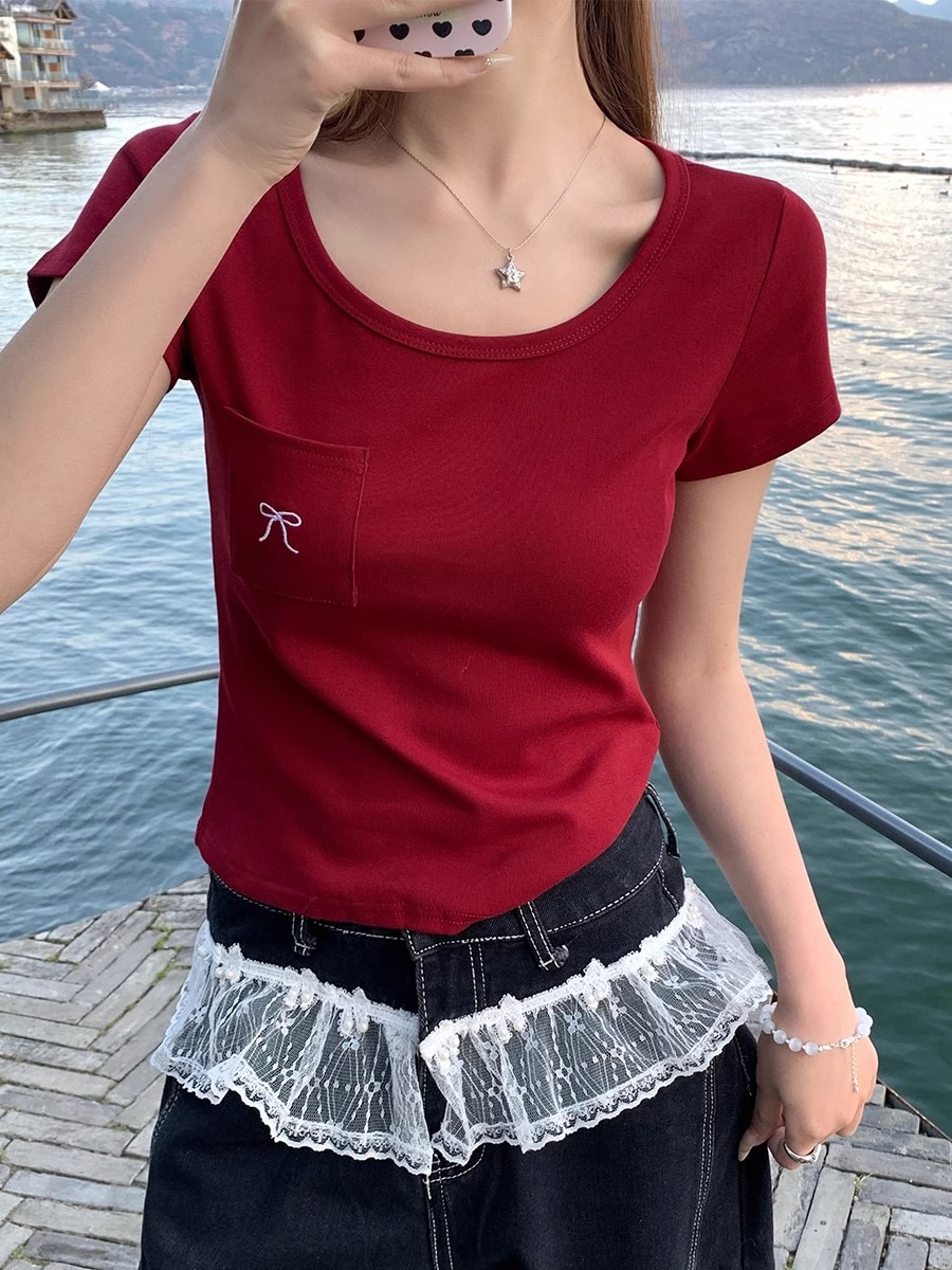 美式復古紅色U領蝴蝶結刺繡短袖T恤女夏新款修身顯瘦短款上衣
