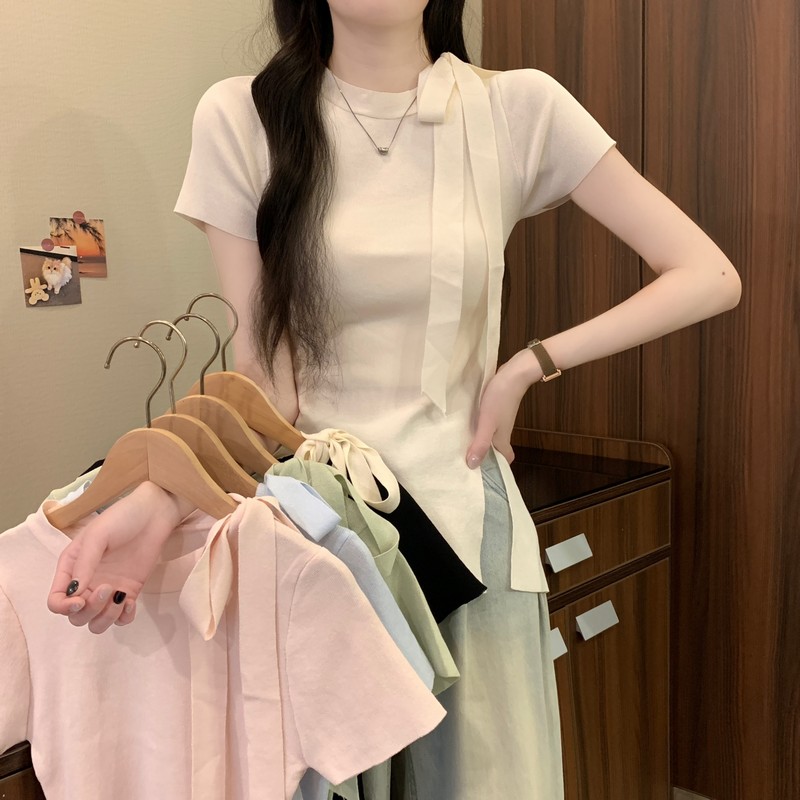 Real shot of new summer French chic bow strap design sense waist-tight slit short-sleeved knitted sweater