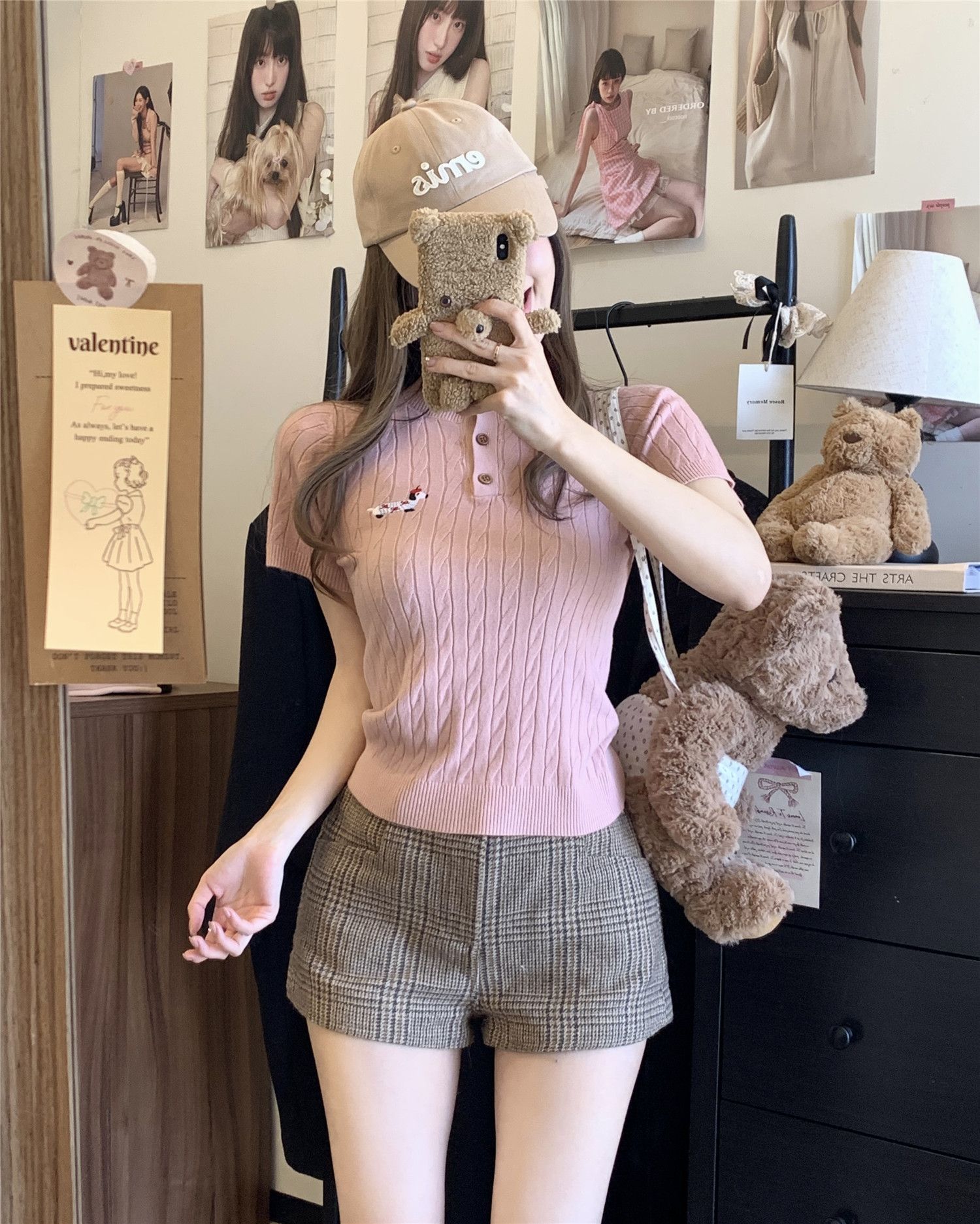 New spring and summer design short knitted embroidered dachshund dog short-sleeved T-shirt for women