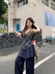 Real shot of American retro plaid plaid chest splicing ribbon oblique hem suspender dress for women