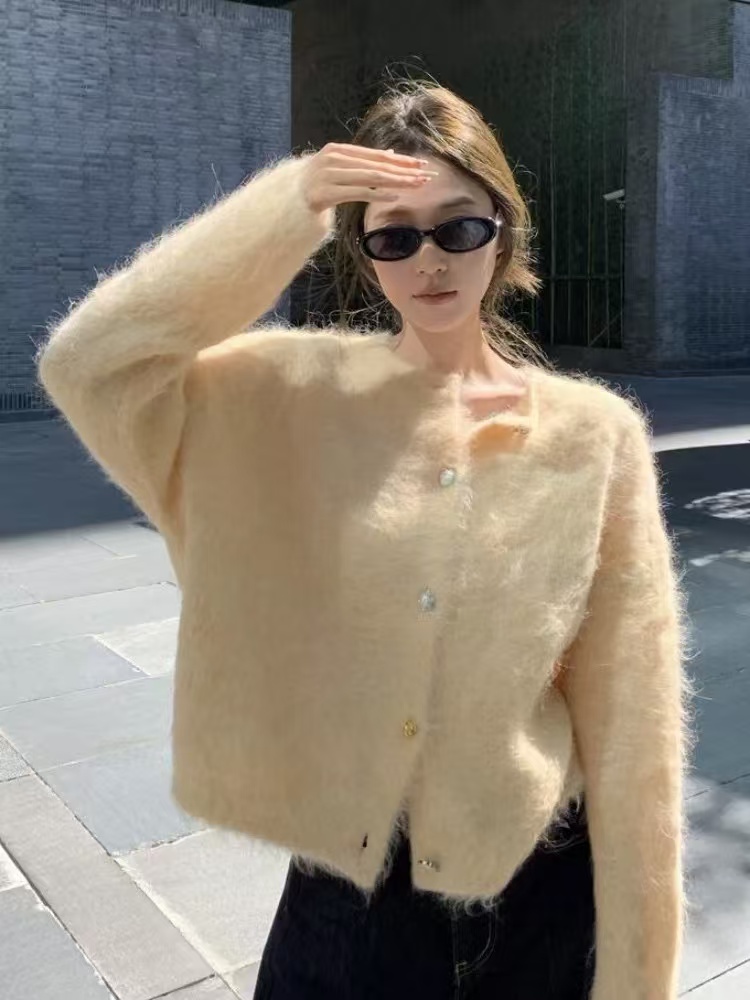 Soft and glutinous mohair sweater jacket for women 2025 spring gentle style loose short knitted cardigan top