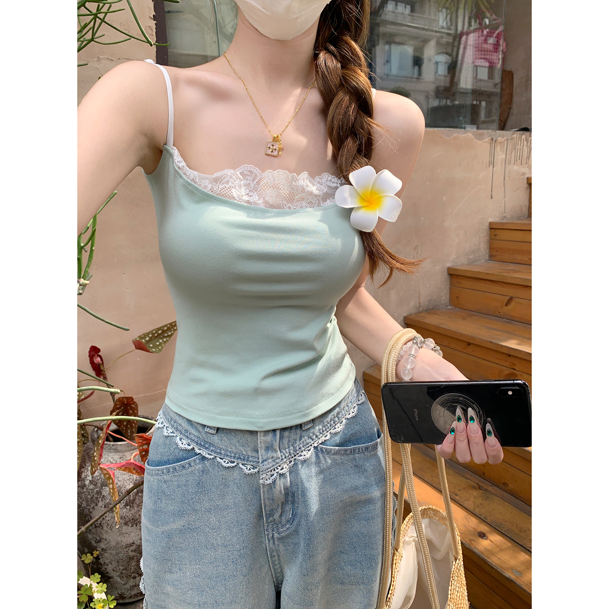 Real shot of summer Korean version pure lace splicing adjustable shoulder straps gentle inner strap vest T-shirt for women