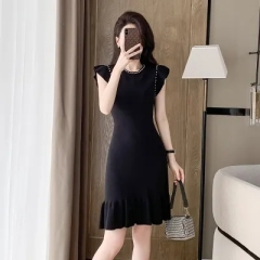 黑色冰絲針織連衣裙女神范高冷御姐風夏季新款通勤氣質荷葉邊裙子