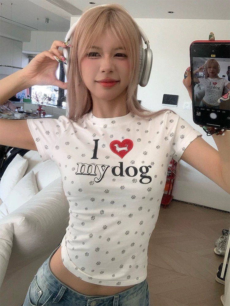 NECOYEP2025春季美式復古愛心狗爪滿印短款T恤女辣妹修身顯瘦上衣