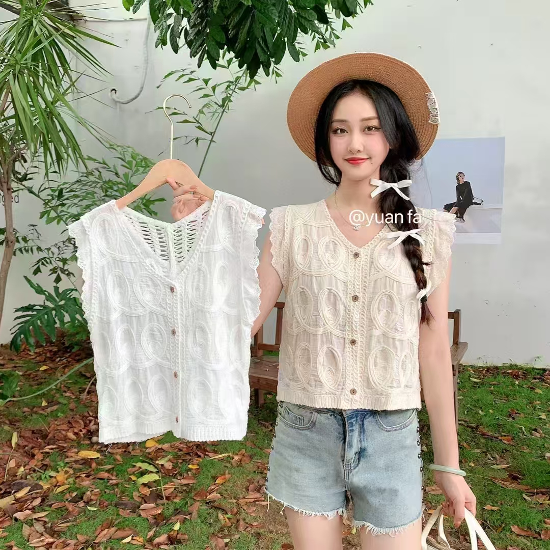 韓國chic復古設計感V領鏤小飛袖背心馬甲女夏季小個子復古上衣