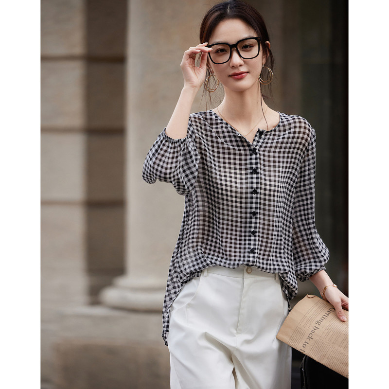 2025 spring retro checked chiffon printed shirt with short front and long rubber sleeves shirt for women