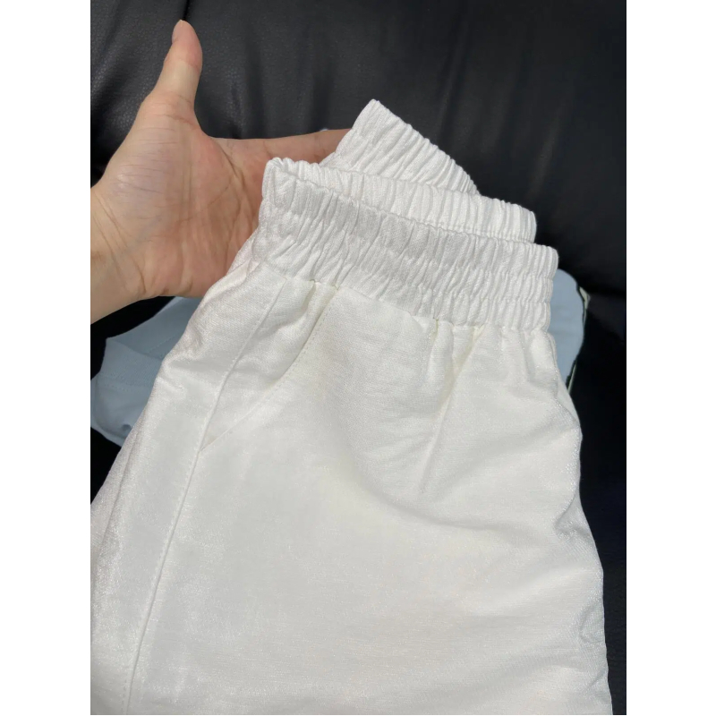 White slit breathable shorts for women in summer thin loose small versatile A-line slim and casual wide-leg pants