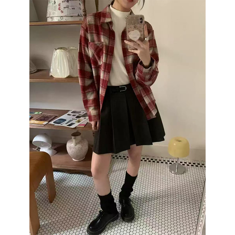Layered inner layer fashionable Korean retro plaid shirt college style long sleeve lazy ins style design shirt women