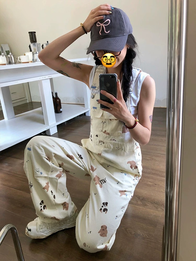 Age-reducing cartoon printed denim overalls for women in summer thin style, age-reducing loose straight jumpsuits