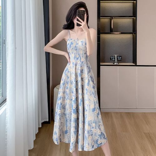 Real shot French blue oil painting long skirt seaside vacation beach skirt floral suspender dress women summer high-end feeling