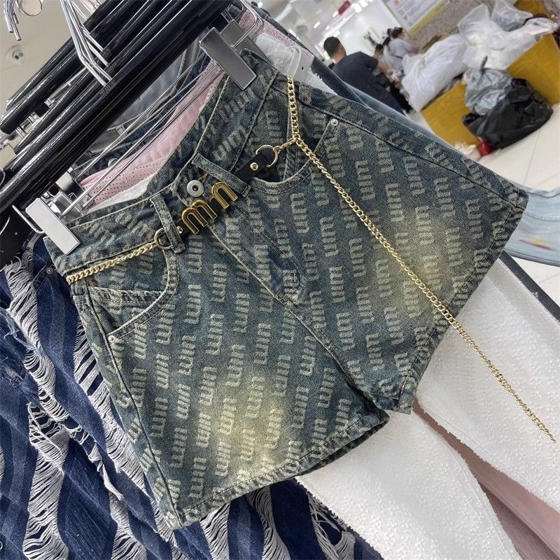 2025 new retro and fashionable letter printing denim lifting shorts for women, fashionable and fashionable niche and versatile