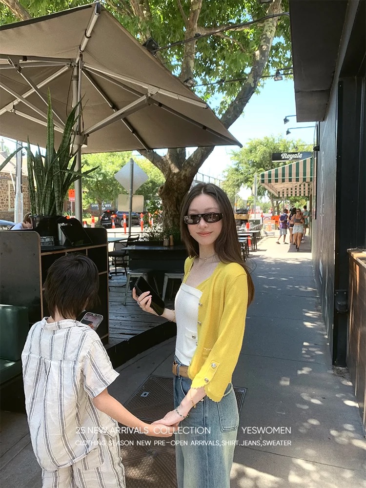 Xiaoyi Customized Xiangsong Spring·New Yellow Design Sweater & Fake Two-Piece Sling Top