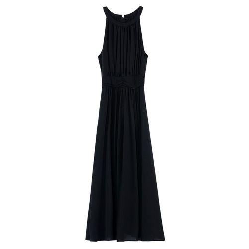 Real shot of black chiffon neck dress for women in spring French gentle temperament small long A-line skirt
