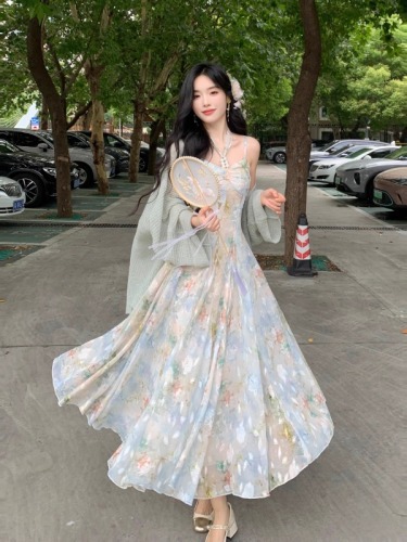 2025 early autumn oil painting secret realm retro oil painting sense temperament printed embroidered halter neck suspender skirt for women new autumn style