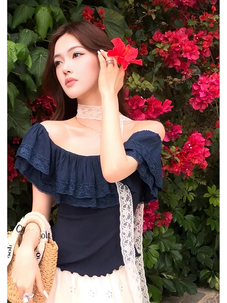 French sweet style one-shoulder lace spliced ​​shirt for women in spring and summer hot girls with slim waist and slim temperament top