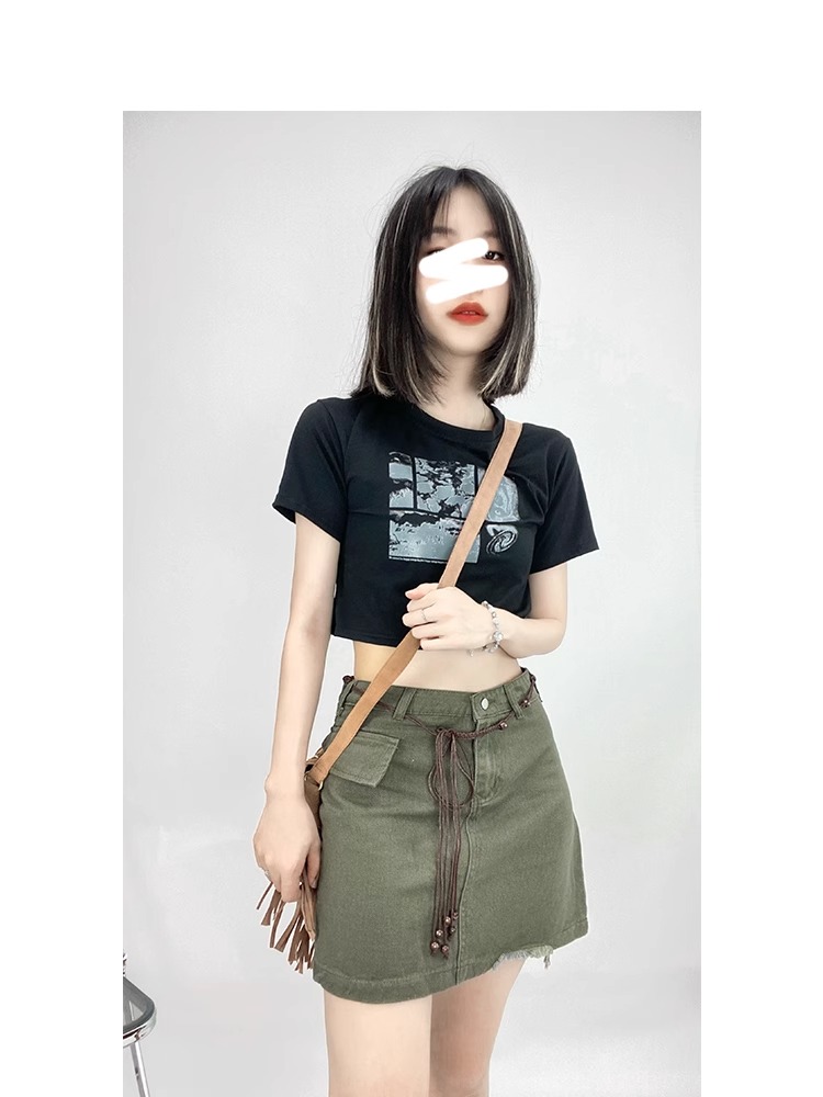 American retro A-armor green skirt design niche high waist pack irregular work denim skirt