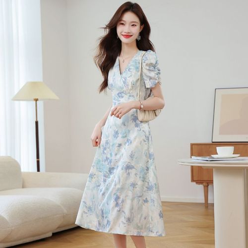 Real photo of white jacquard puff sleeves A-line dress under the moon new V-neck long skirt in summer