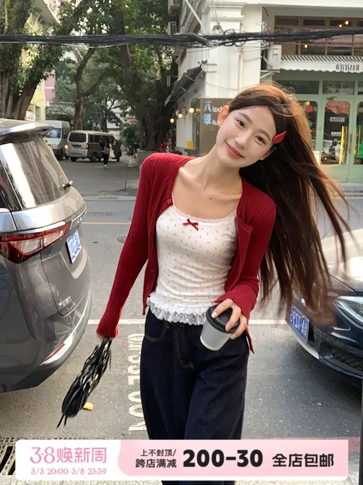 Song Zhengen's white bow lace lace suspender vest for women in summer wear sexy hot girl short top