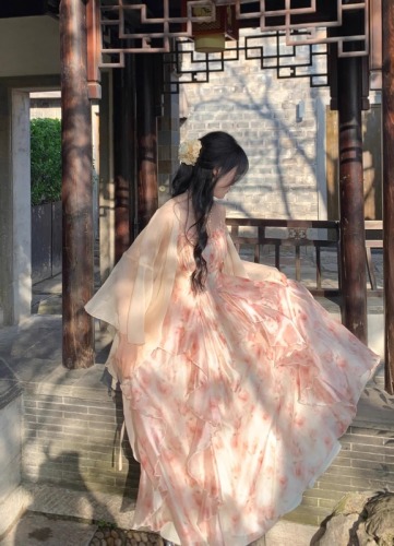 2025 summer new Eden oil painting smudge print waist-hugging ruffled suspender skirt Korean style dress