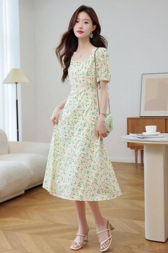 Real shot French retro floral dress for women new summer Korean version small waist-hugging chiffon skirt