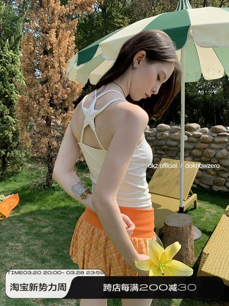 DKZ Polka Dot Star Sling Vest Women's Summer New Slim Holiday Style Chestless Padded Top