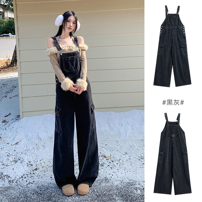Retro denim overalls for women in autumn and winter 2025 new design feel loose and age-reducing wide-leg work jumpsuit
