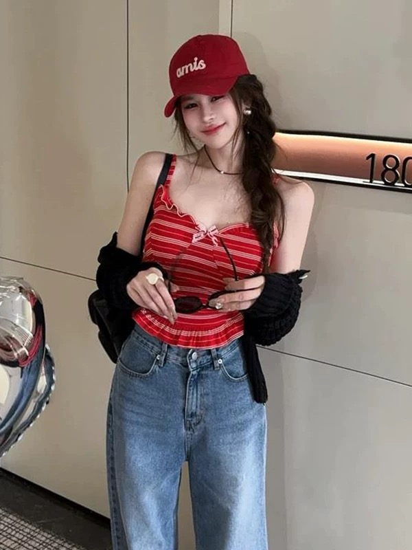 Striped suspender vest for women wearing new Hong Kong style retro chic suspender fresh top