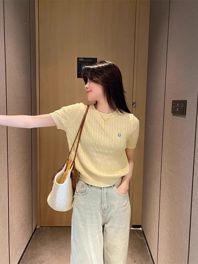 短袖t恤女夏季新款修身顯瘦百搭黃色麻花復古短款針織衫洋氣上衣