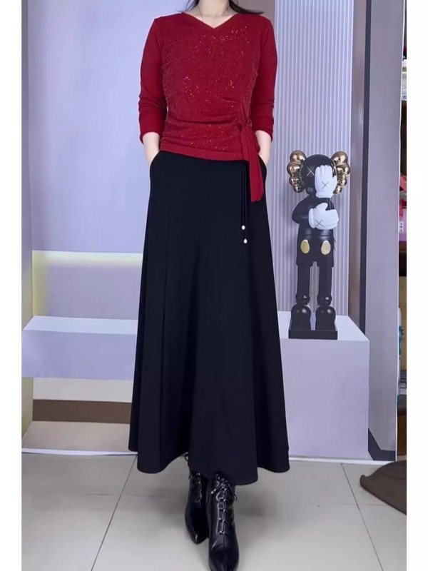 2025 new high-waisted slim and loose temperament middle-aged mother's age-reducing mid-length skirt drooping A-line sling skirt