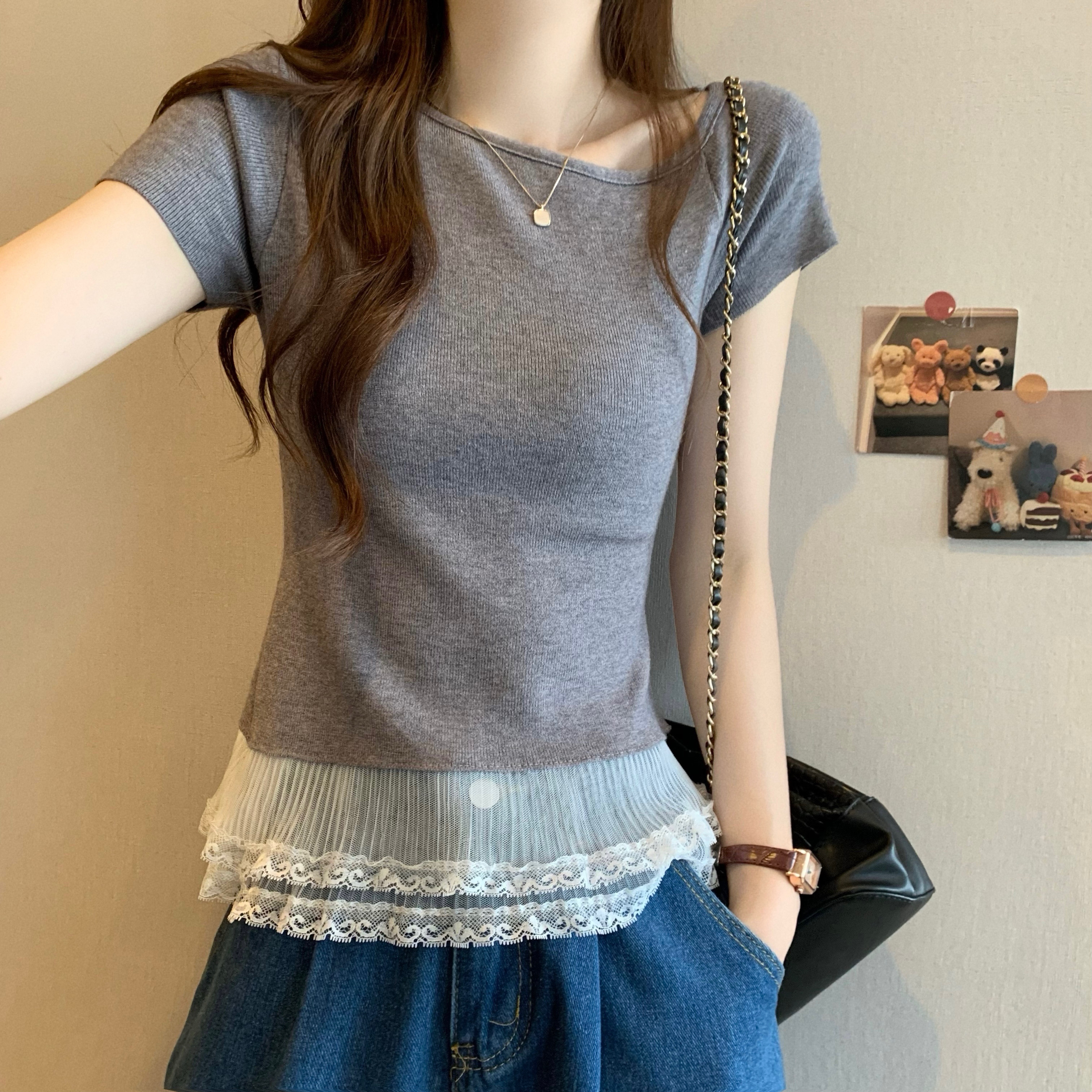 Real shot of the new Korean style design slim lace spliced ​​short-sleeved knitted sweater