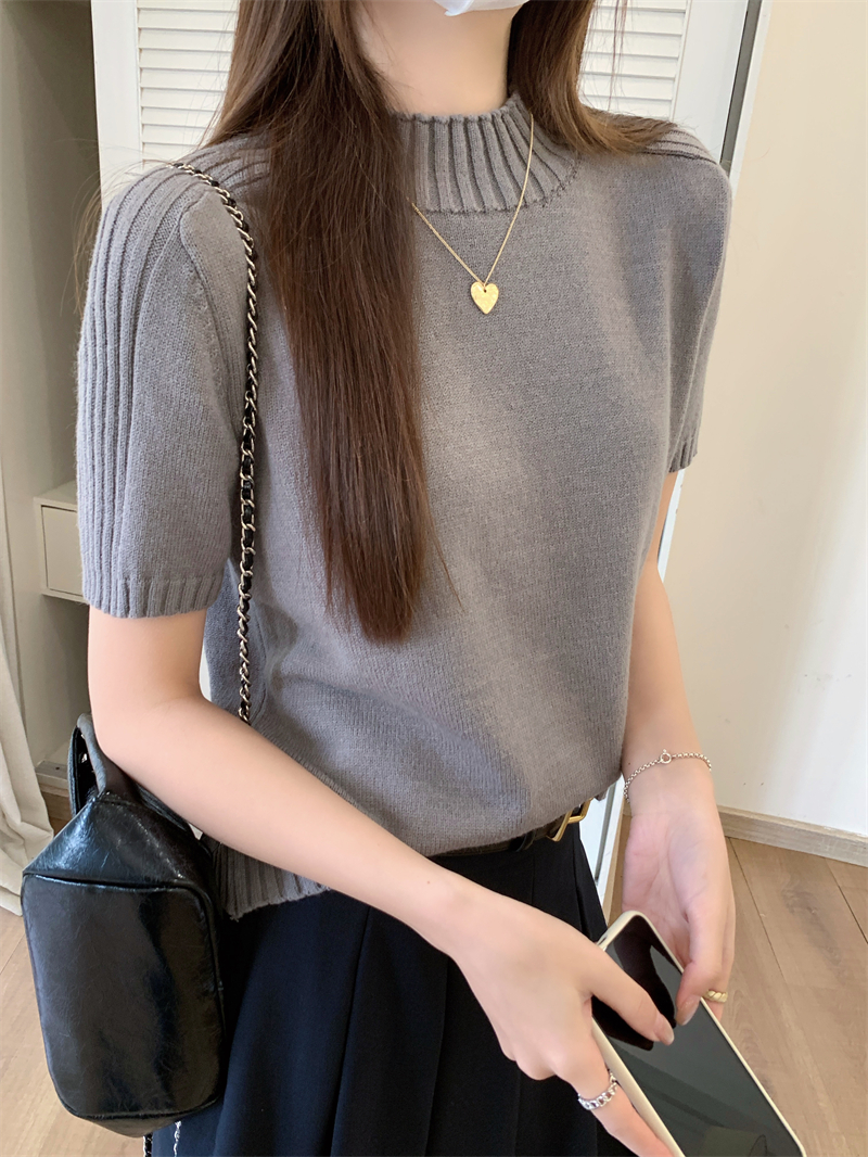 Real photo Real 2025 spring and summer new slim half-high neck sweater short sleeve simple solid color T-shirt for women