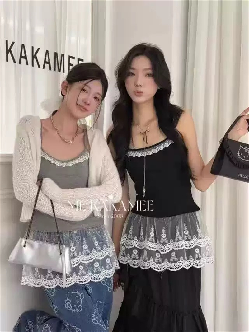 Red Man Pavilion suspender vest with spring and summer sleeveless white lace high-end base top with chest pad versatile