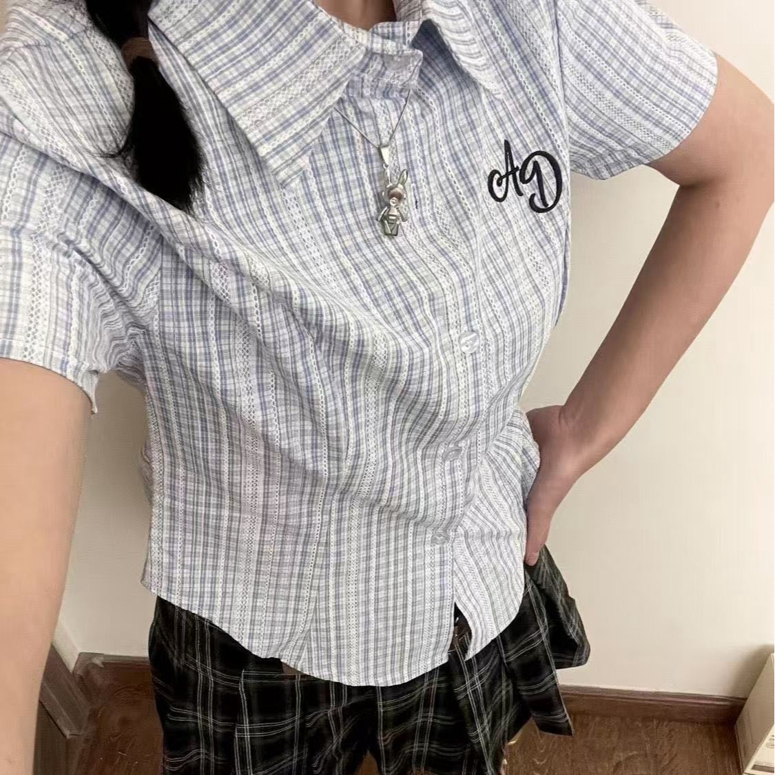 廣州面料-原版做法學院風藍色格子短袖襯衫女