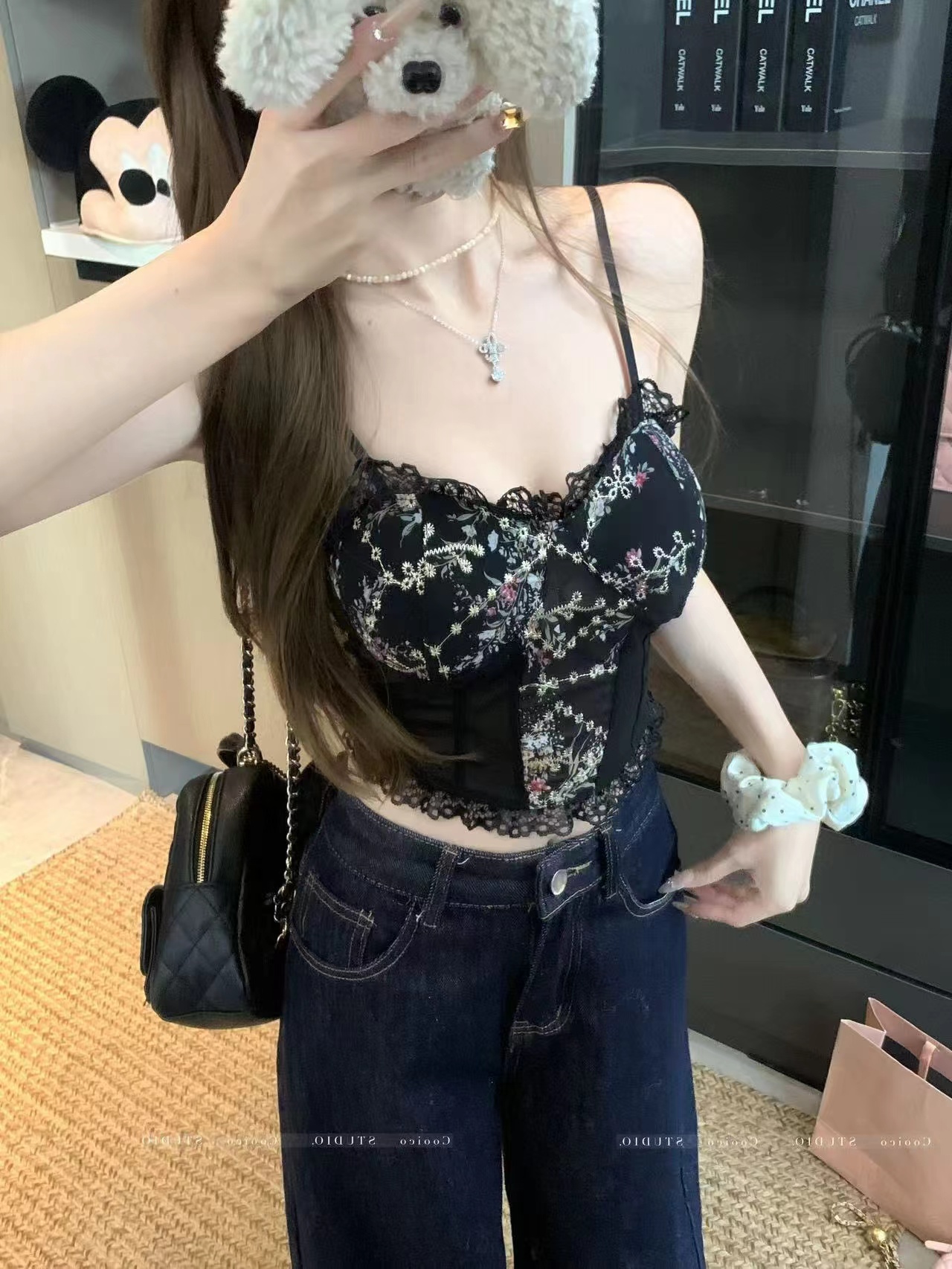 Super fairy lace suspender inner wear for women in spring and summer new hot girl sexy breast pad beautiful back vest outer wear strap top
