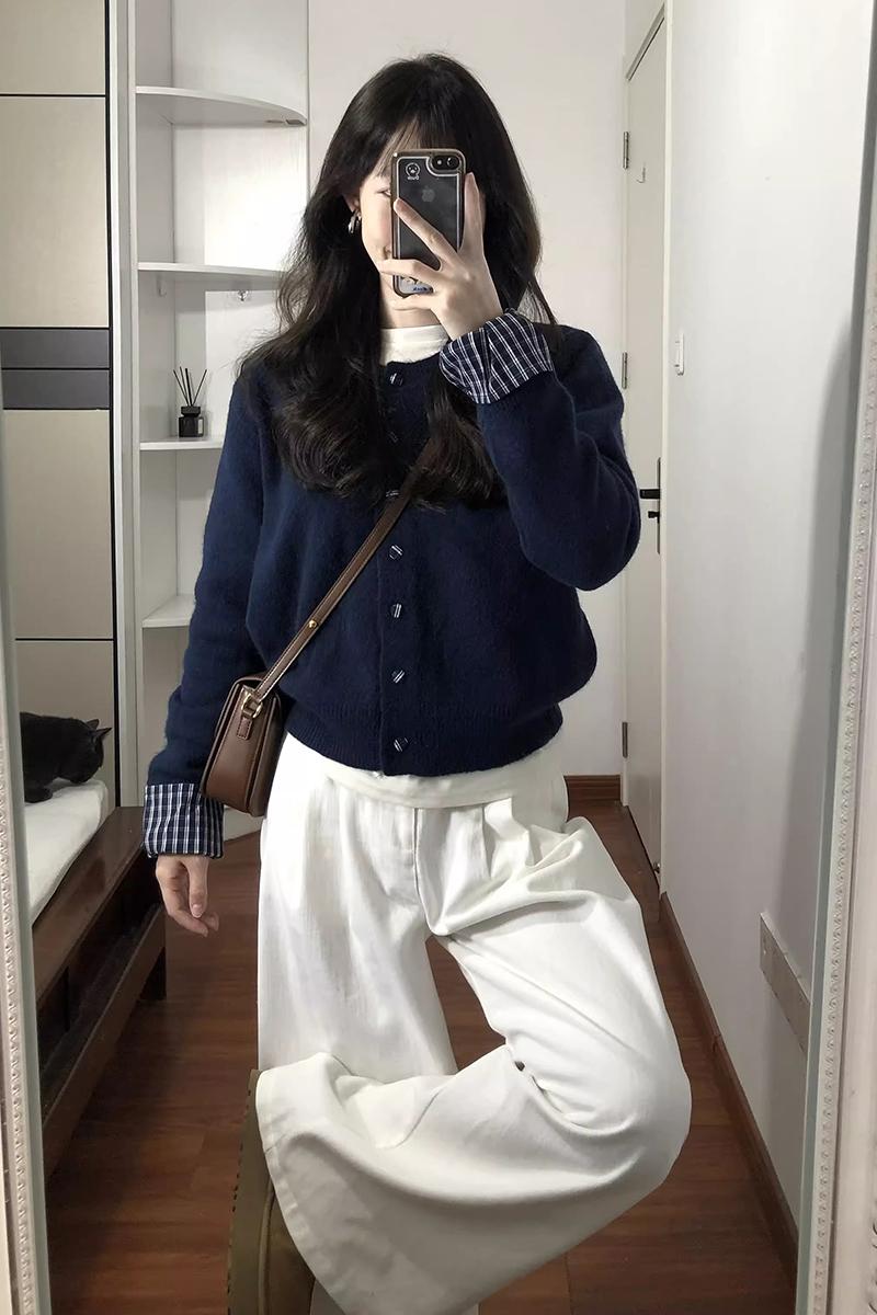 Fake two-piece navy blue knitted cardigan sweater for women in spring and summer new Korean lazy style relaxed short top