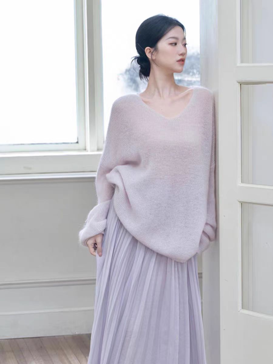 Korean new purple fashionable fashionable sweater for women in spring loose lazy style thin V-neck pullover knitted sweater