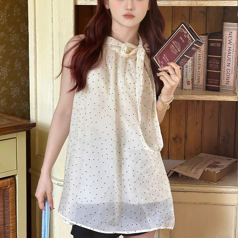 With inner chiffon polka dot halter neck vest for women's summer new loose and versatile sleeveless off-shoulder top trendy